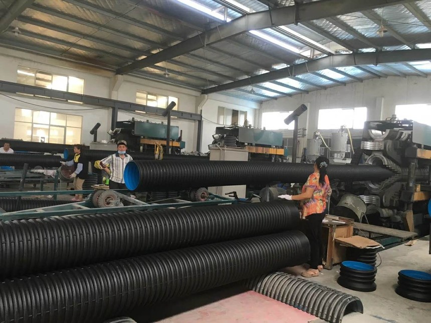 HDPE˫�ڲ��ƹ���.jpg
